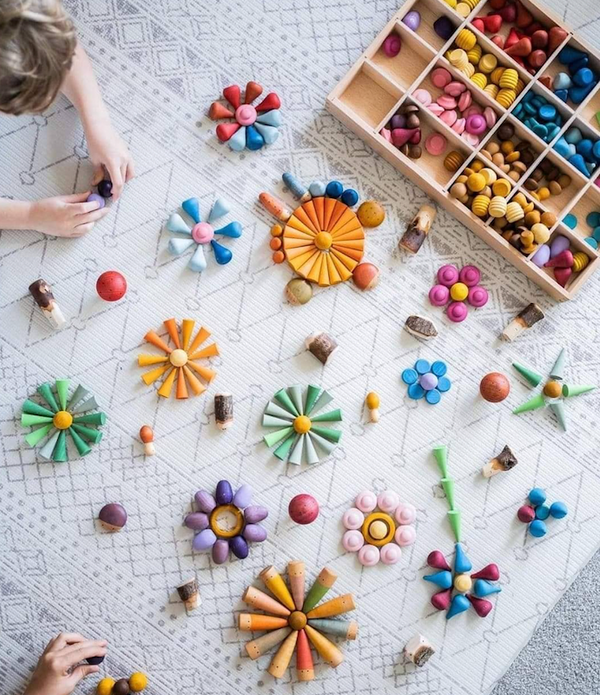 Dry Sensory play ideas - not wet and sticky!
