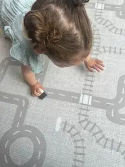 Archie / The Streets - Grey - Playmat - Large Grace & Maggie