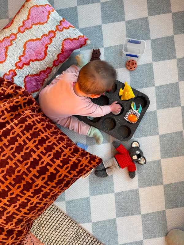 Checkmate Denim (Blue) / The Streets Padded Playmat - Large