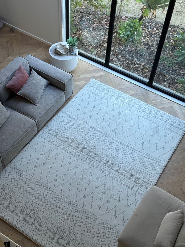 Memory Foam Tatami Rug - The Snuggle Rug | Grace & Maggie